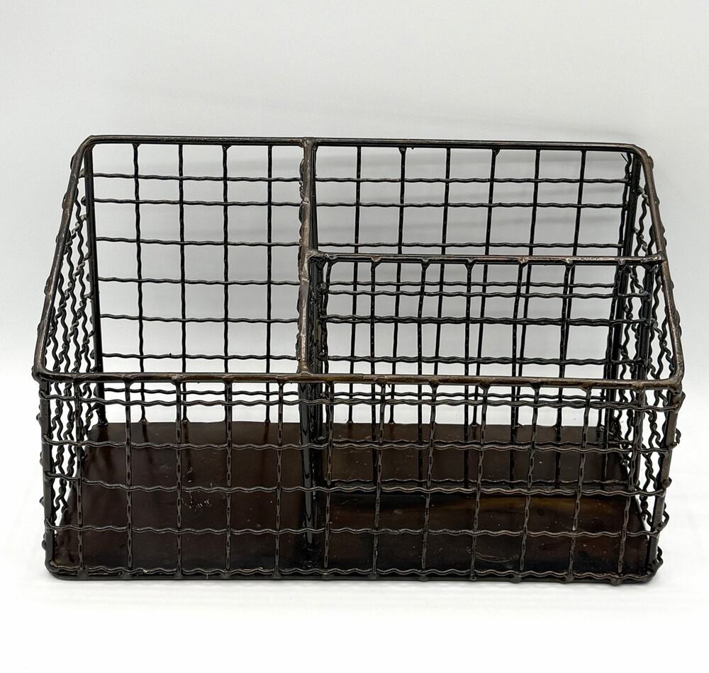 Vtg Rustic Metal Wire Mail Sorter Desk Organizer Office Caddy Charging Station